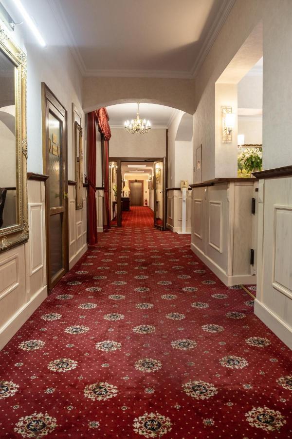 Hotel Pod Jeleniem Swieradow-Zdroj Ngoại thất bức ảnh