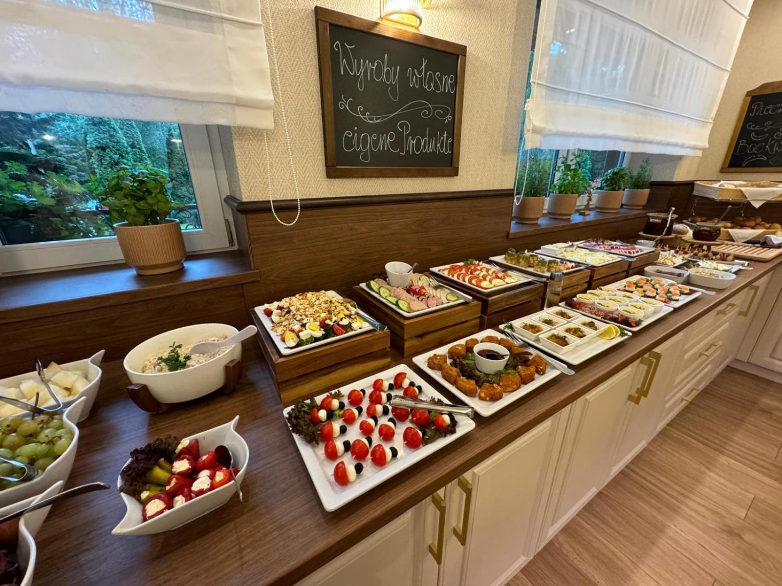 Hotel Pod Jeleniem Swieradow-Zdroj Ngoại thất bức ảnh